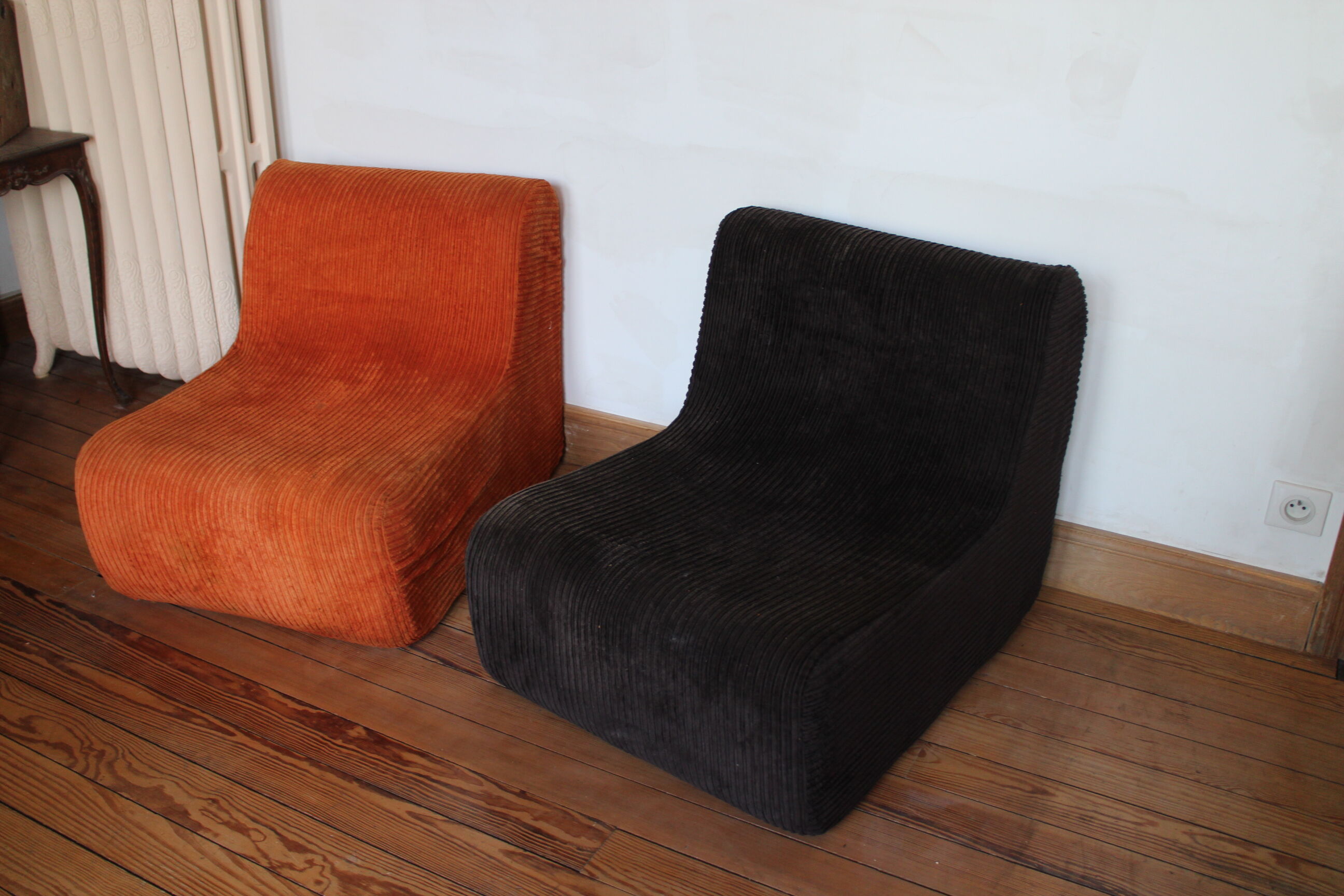 Pair of corduroy drivers 1970