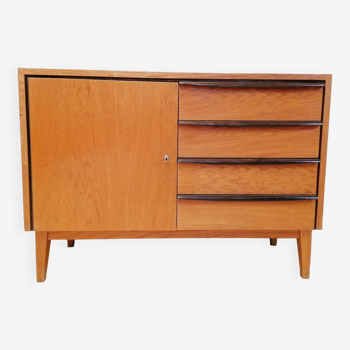 Cmmode vintage en bois, ex Tchécoslovaquie, style scandinave, 1960