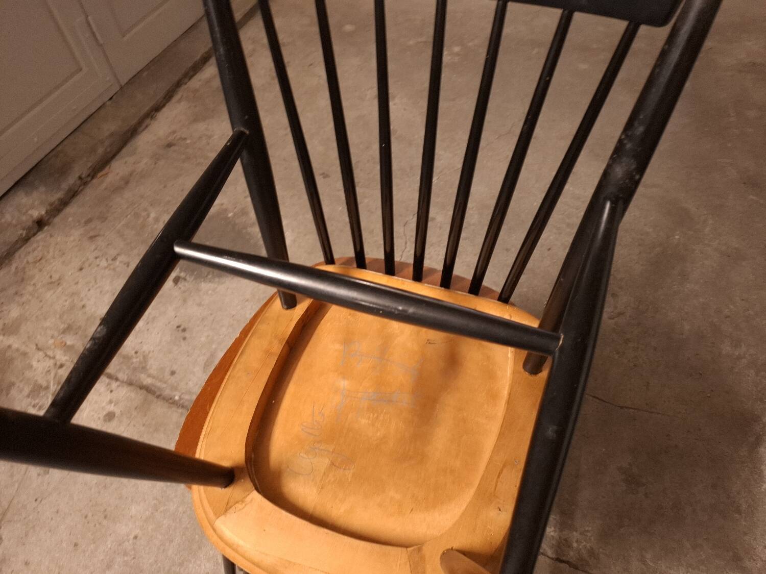 2 chaises Scandinaves , Sven Éric Fryklund