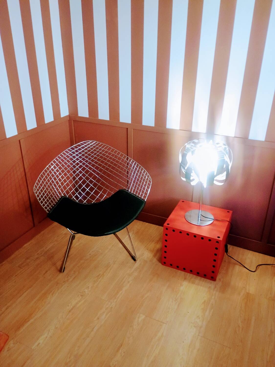 Fauteuil métal diamond