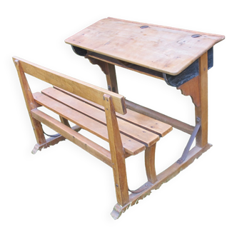 Children's desk