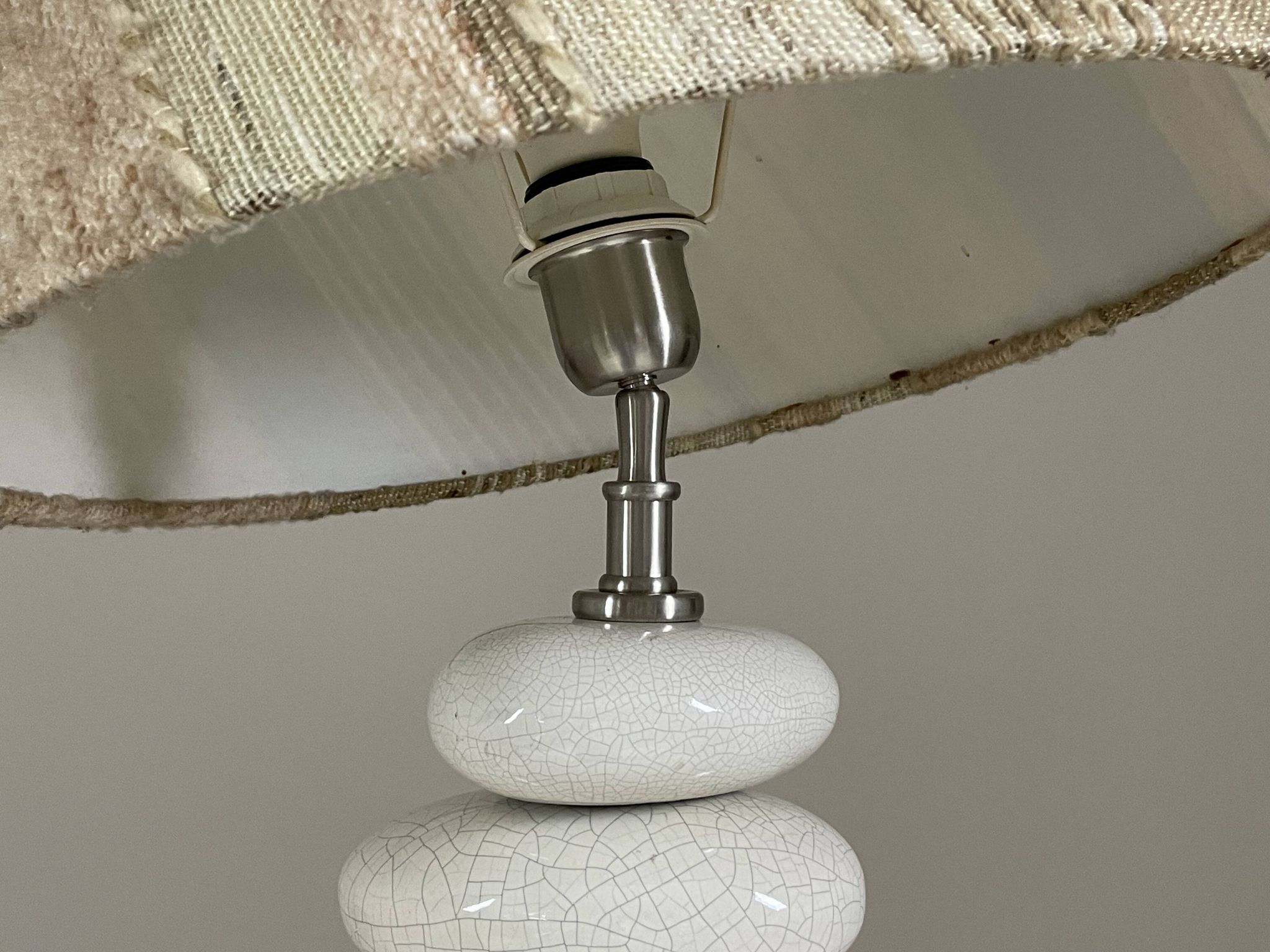 Cracked pebble lamp by François Châtain with its original lampshade, France 1970s
