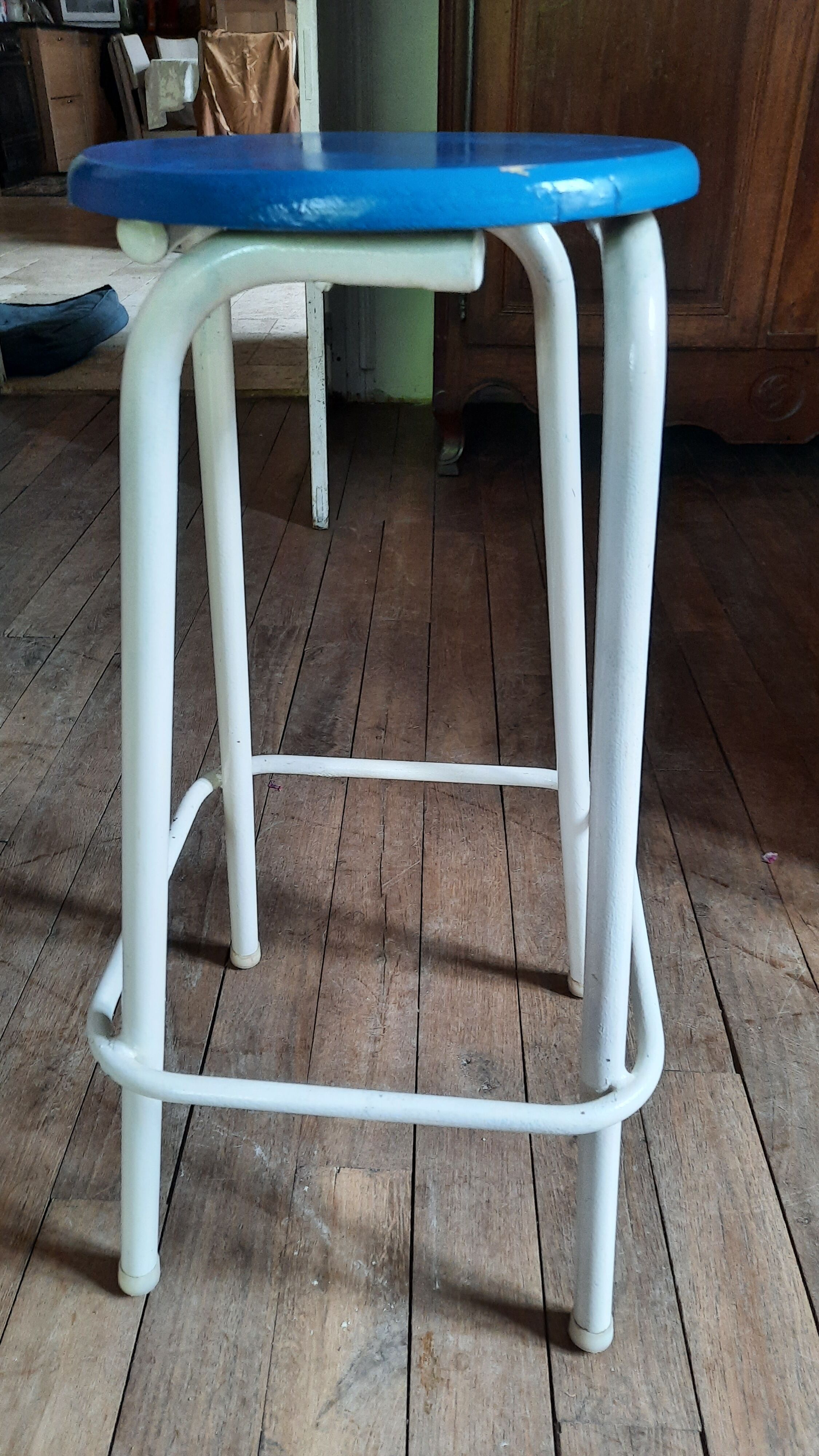 Industrial high stool