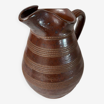 Bonny stoneware pitcher