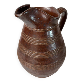 Bonny stoneware pitcher