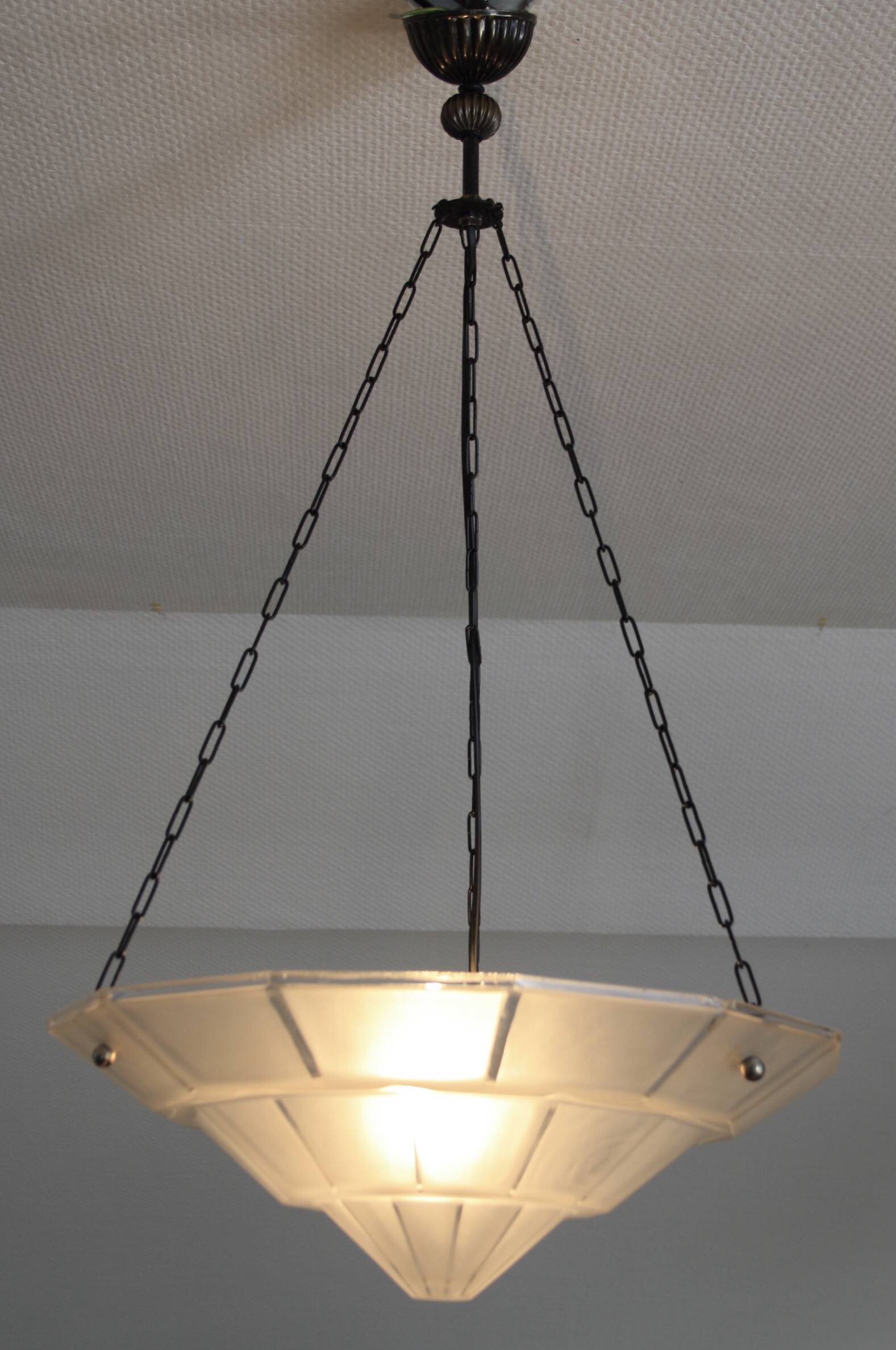 Art Deco coupe pendant light