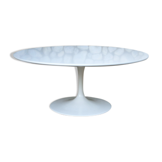 Tulipe Knoll International design Eero Saarinen coffee table