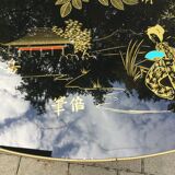 Tripod table presentation