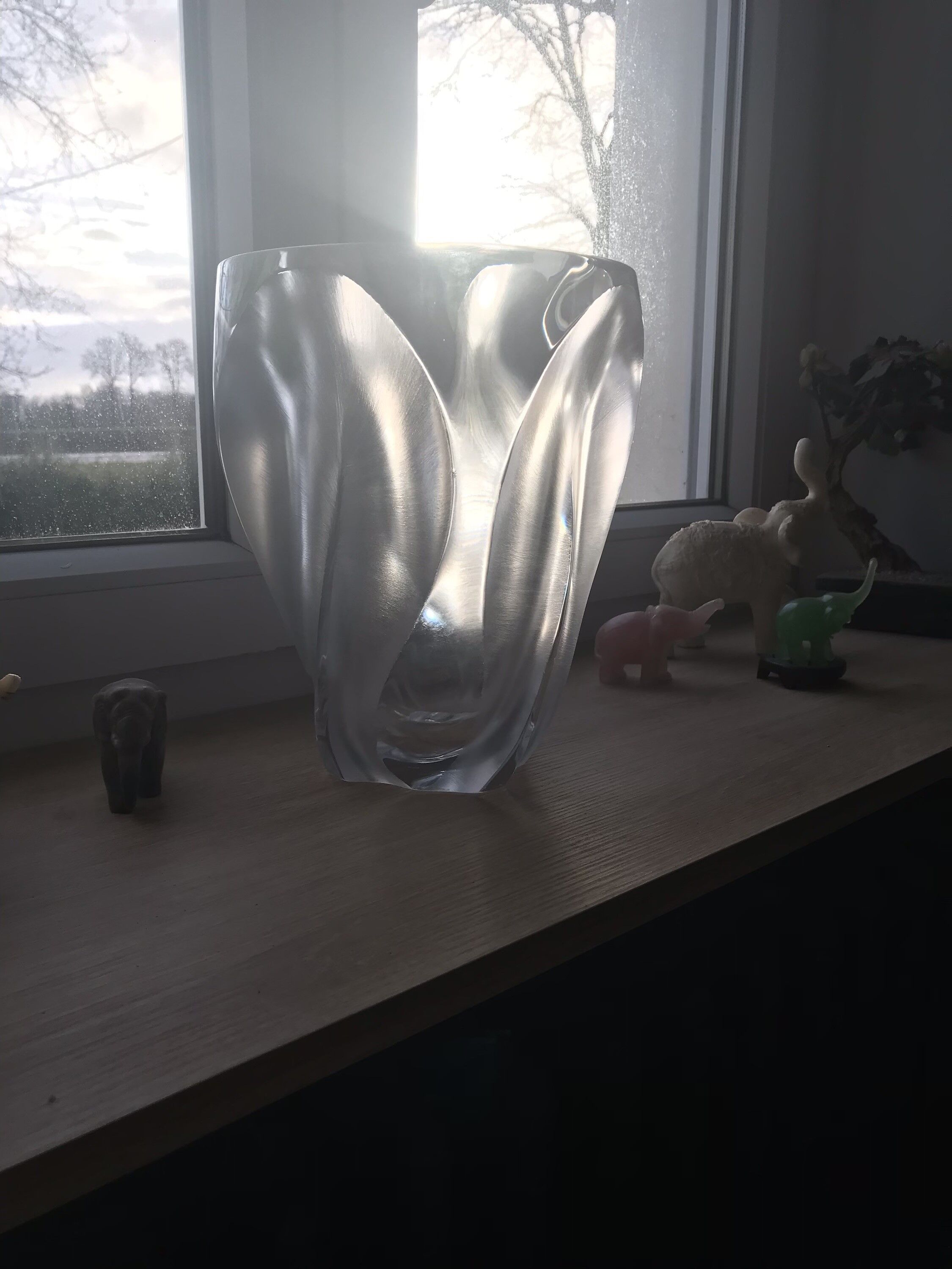 crystal vase INGRID LALIQUE