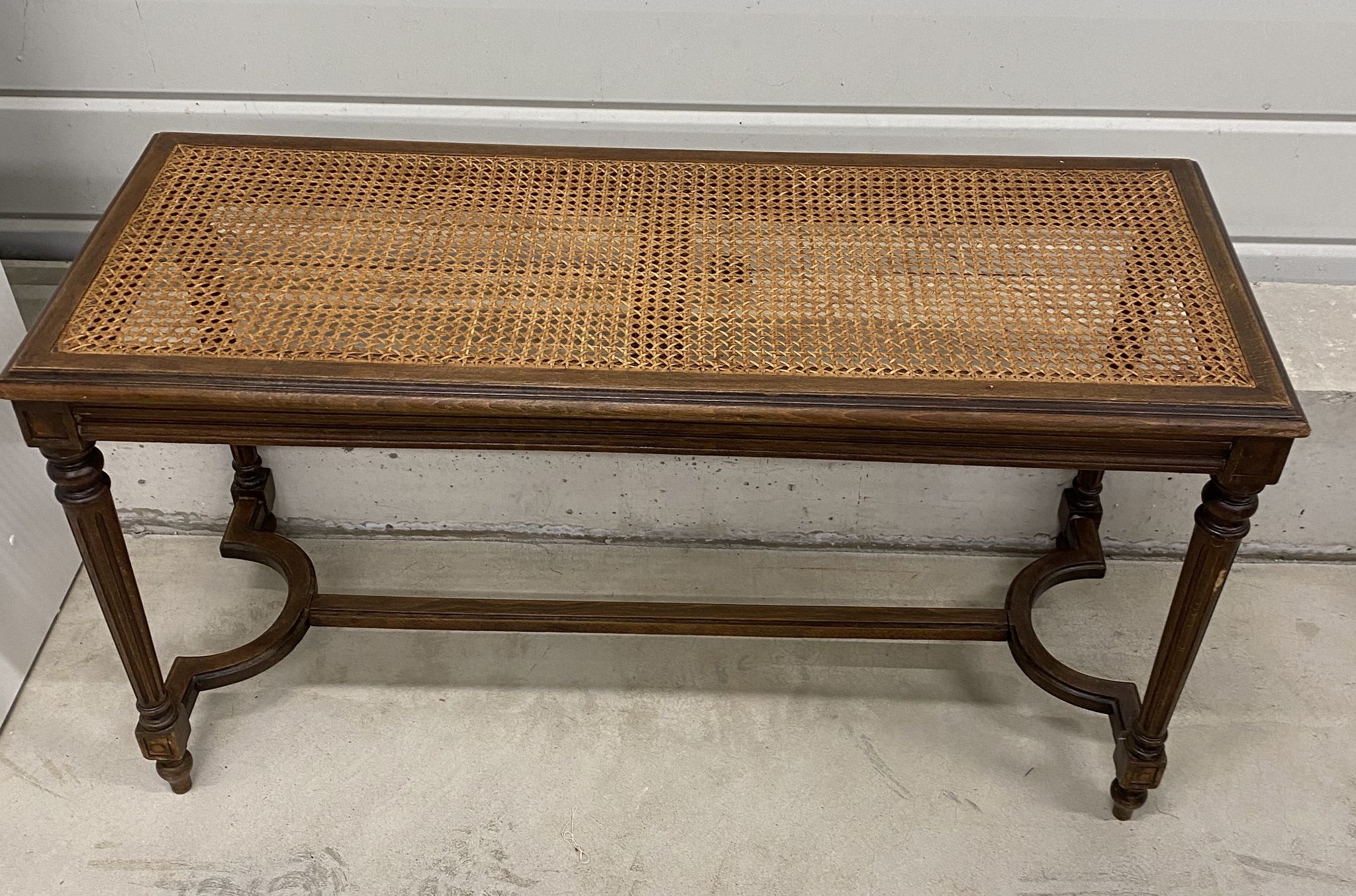 Banquette cannée