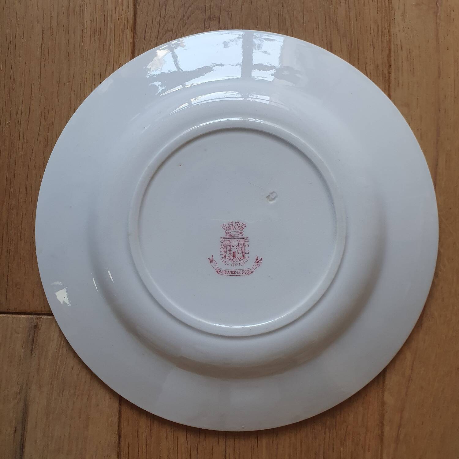 6 Terre de Fer Gien plates