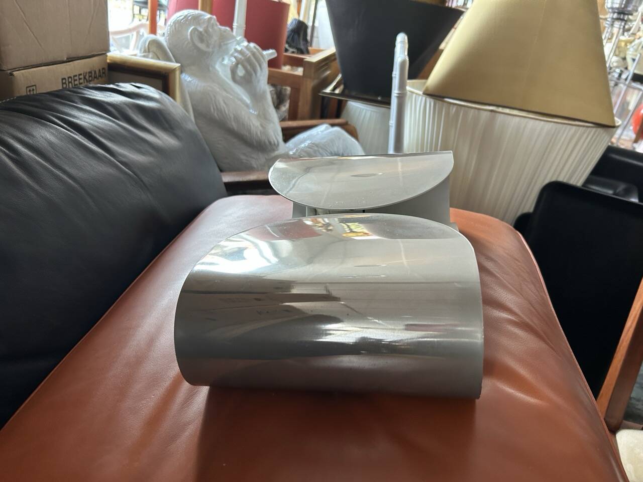 Afra and Tobia Scarpa “Foglio” wall light, 1970s Italy