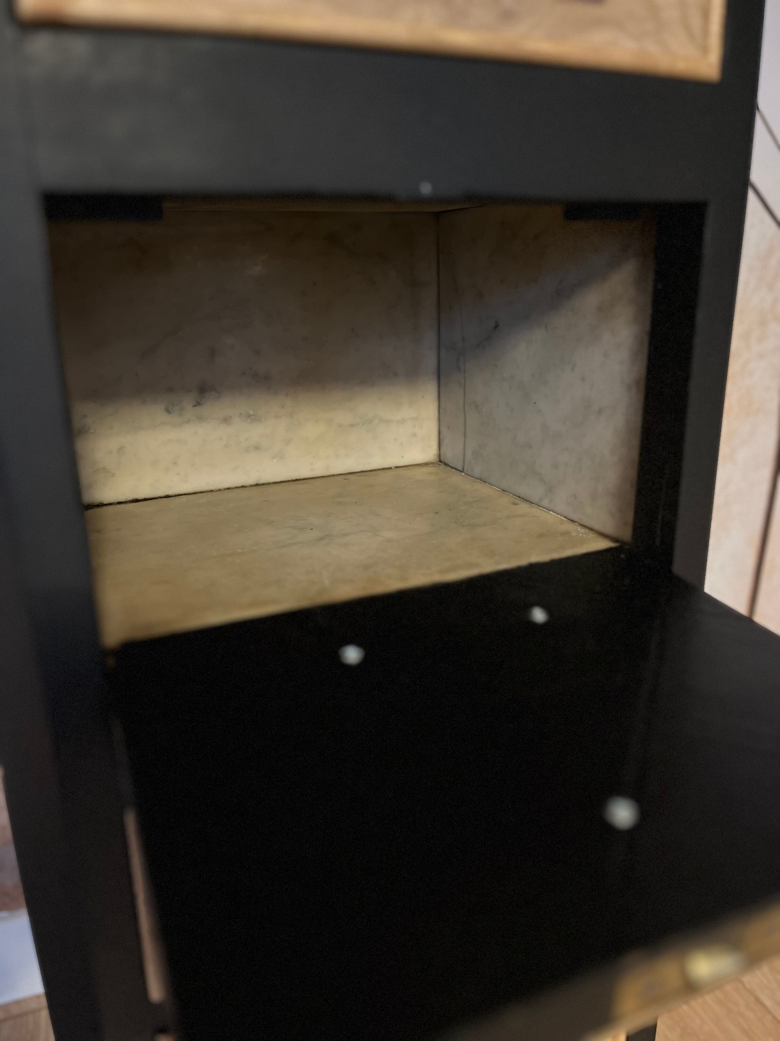 Chiffonier