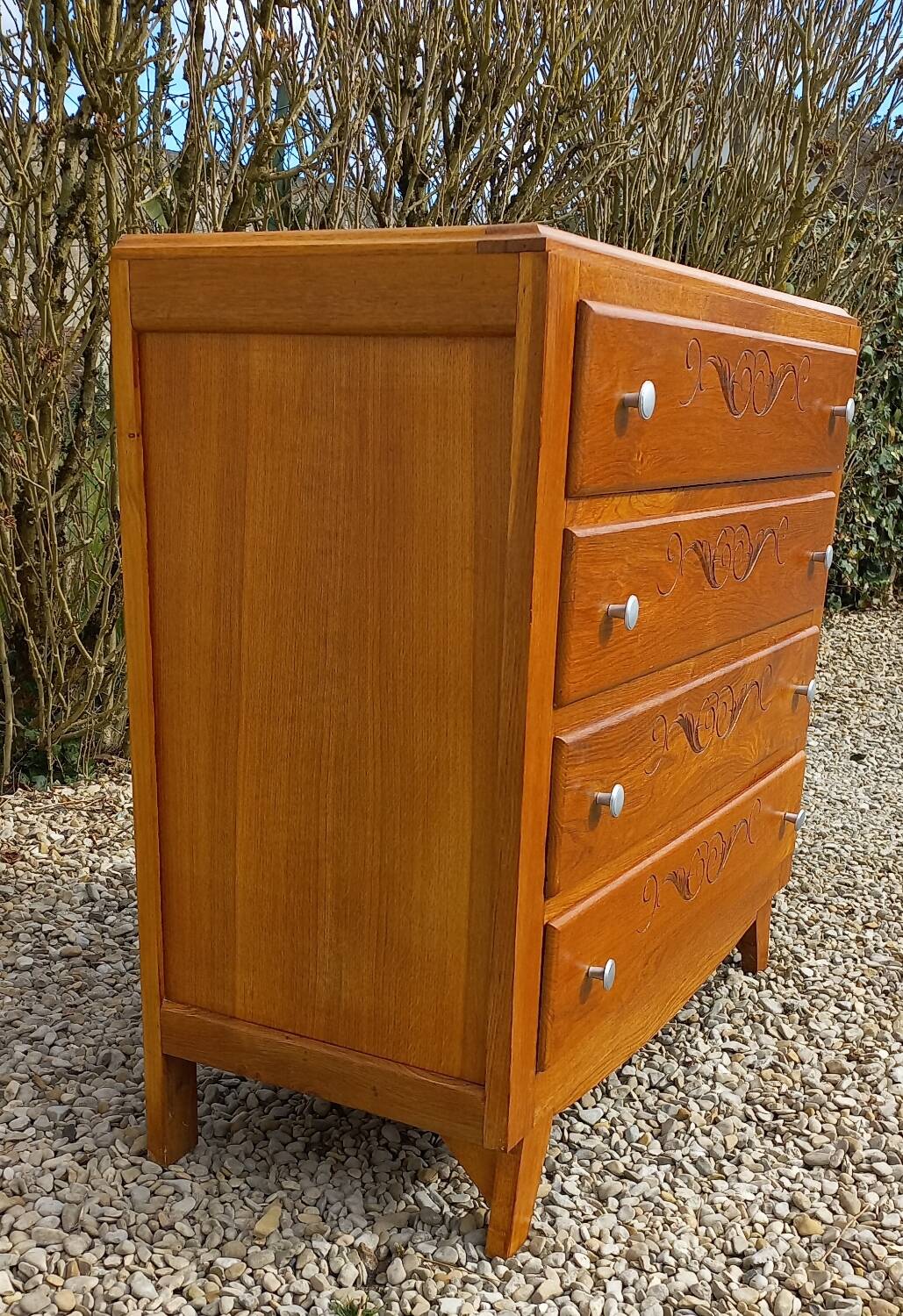 Vintage chest of drawers