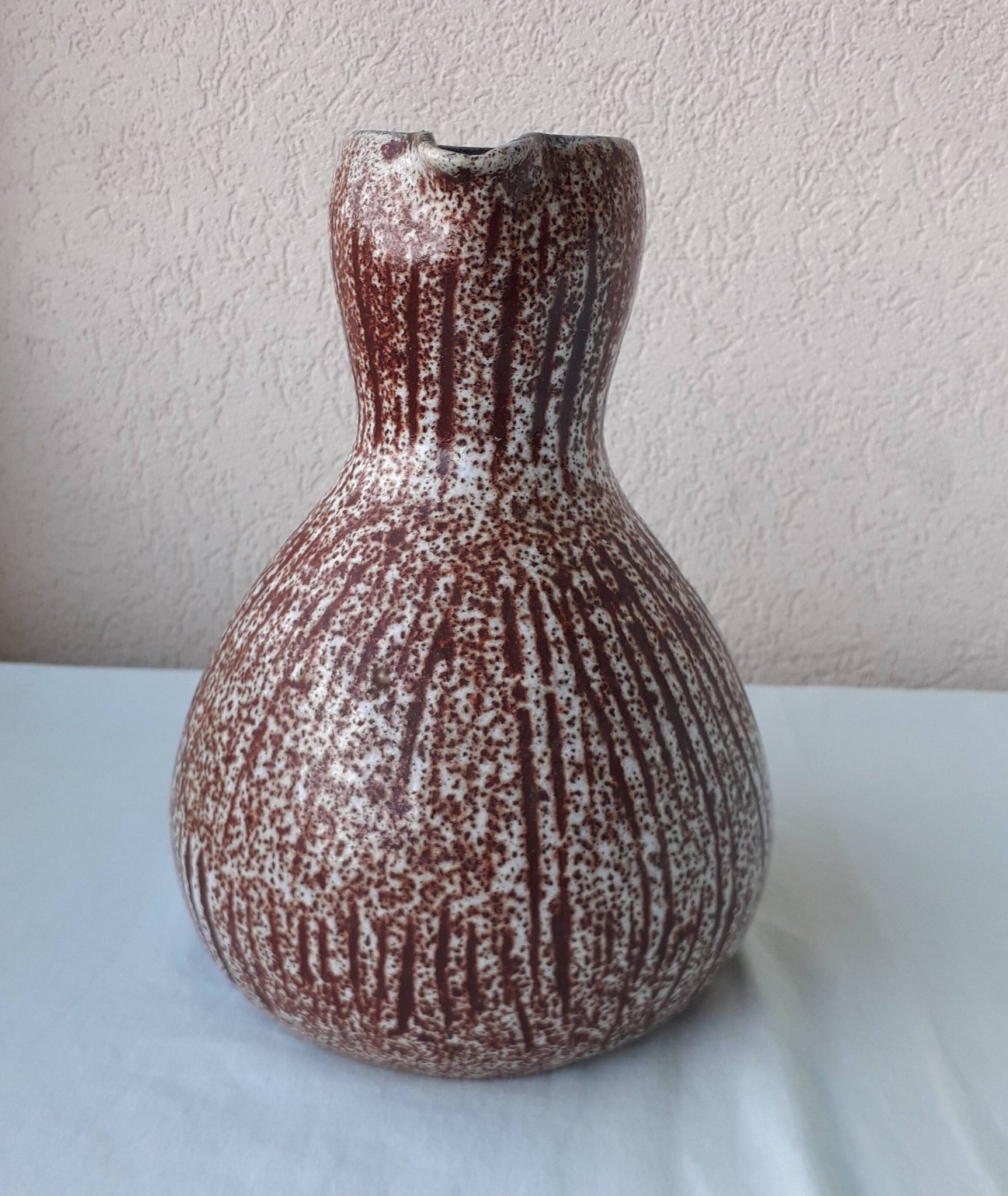 Ceramic jug Accolay