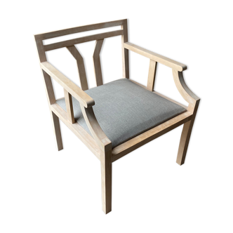 Armchair design raw wood