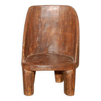 Low stool in exotic wood from Nagaland (India)