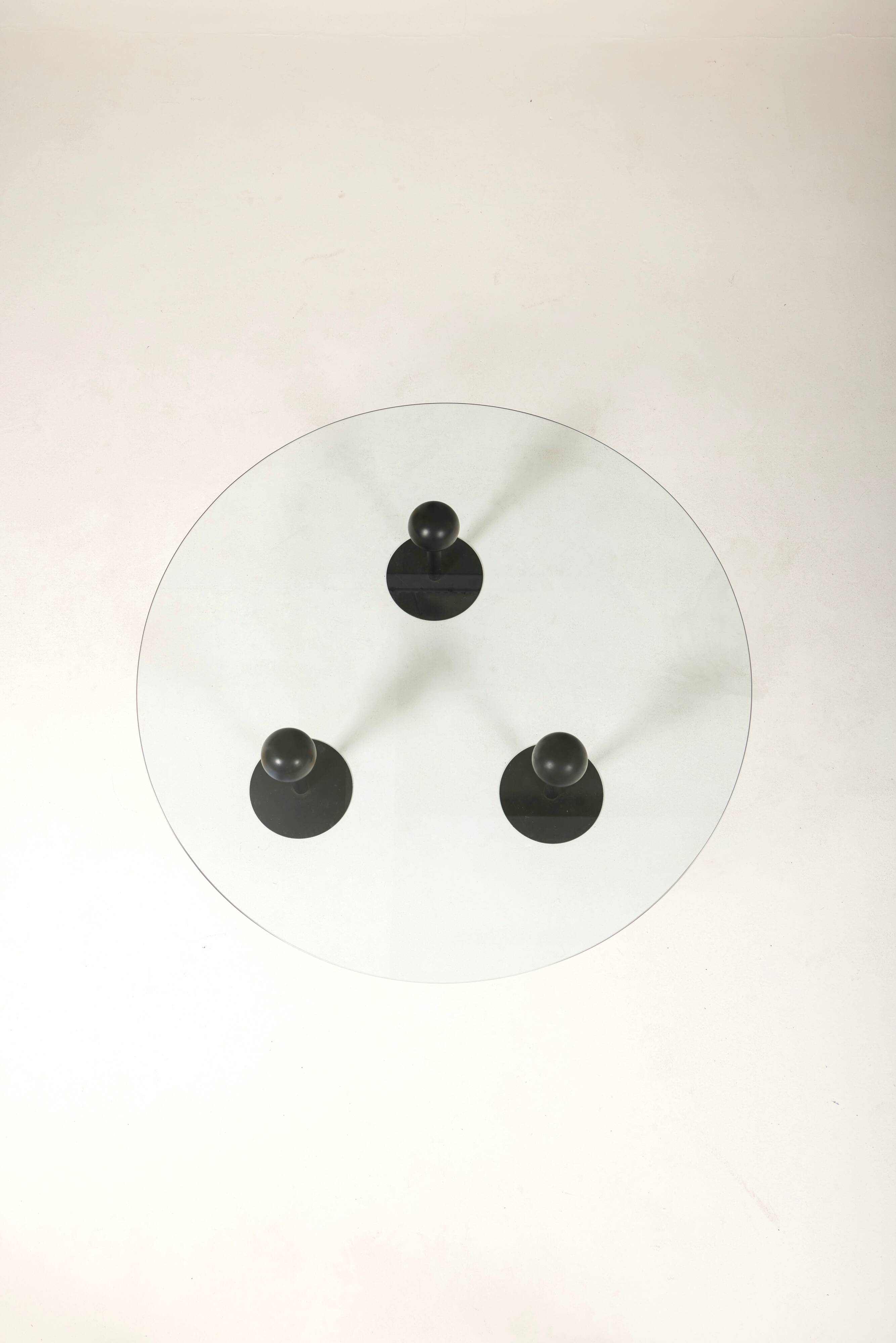 Pepper Young glass coffee table by Philippe Starck for Disform, 1980s