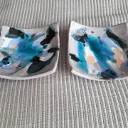 1 set of 2 ceramic Corsican catchalls