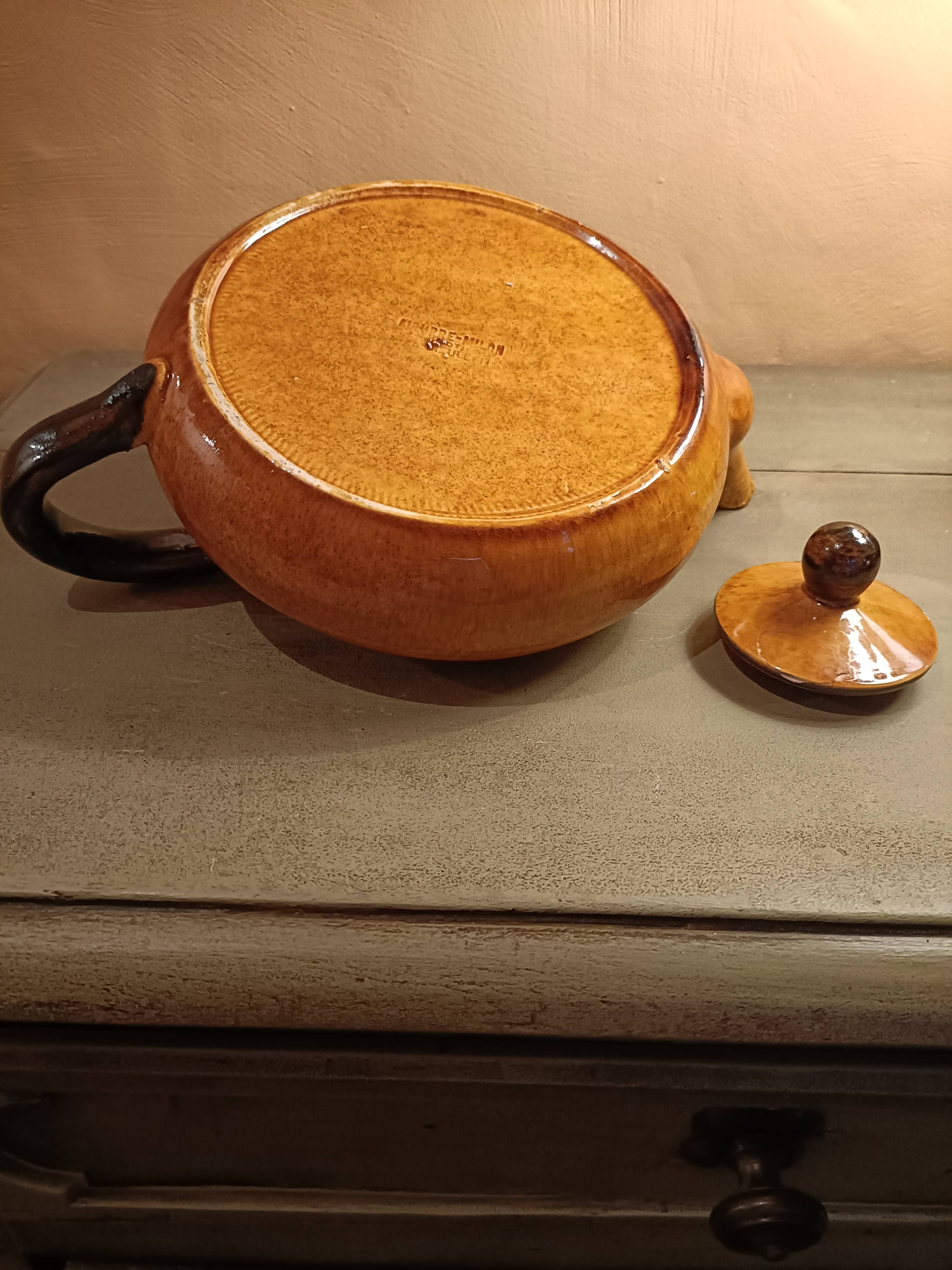 Glazed earthenware teapot Dieulefit
