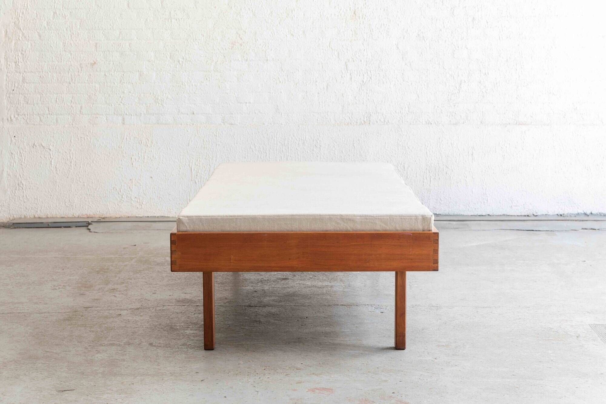 Modernist daybed by Jos De Mey for Van den Berghe - Pauvers, Belgium, 1963