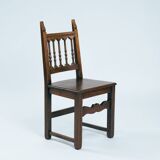 Spanish carved walnut wooden dining chairs, 1970s