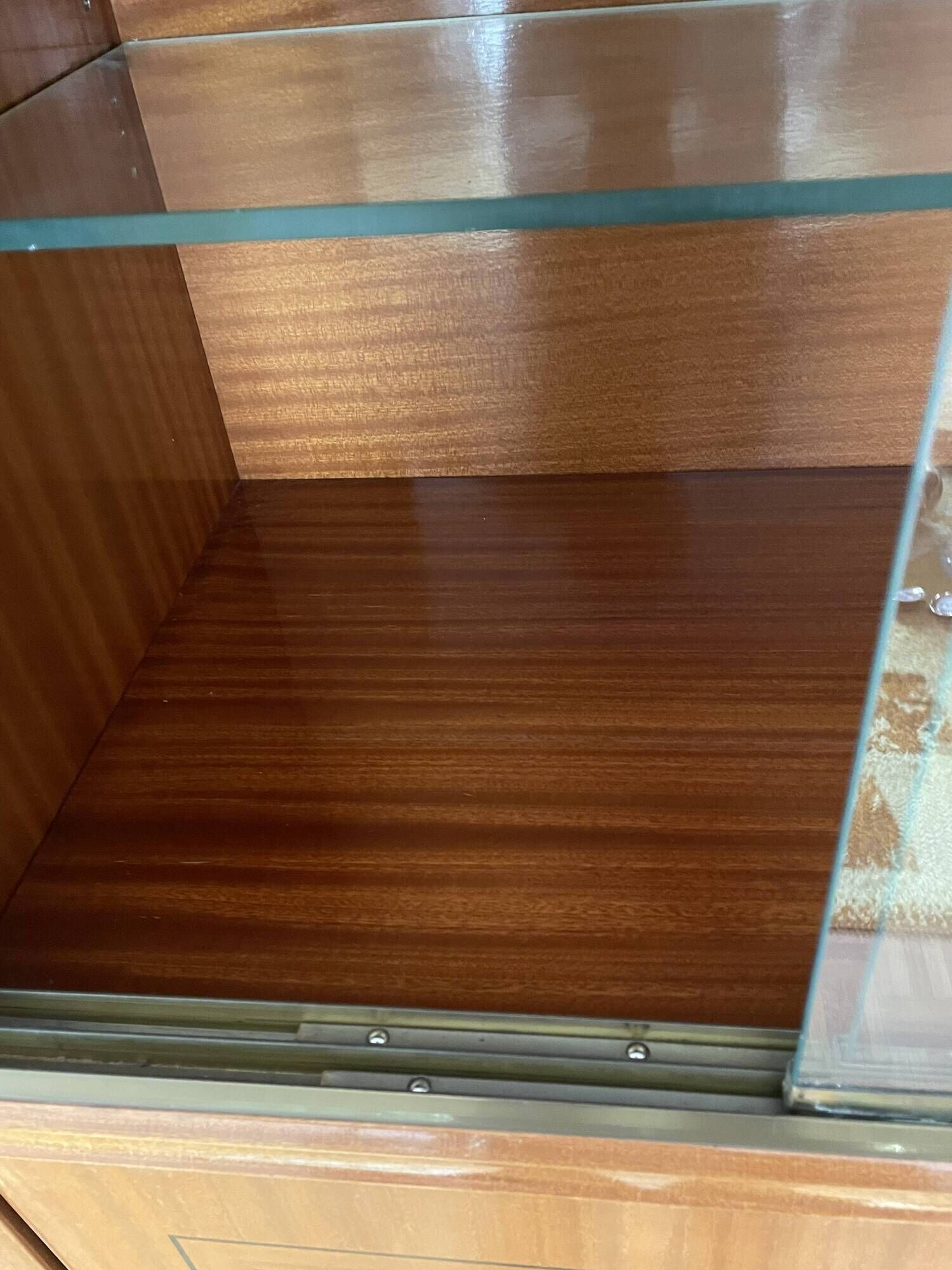 Buffet vitrine vintage bois et laiton