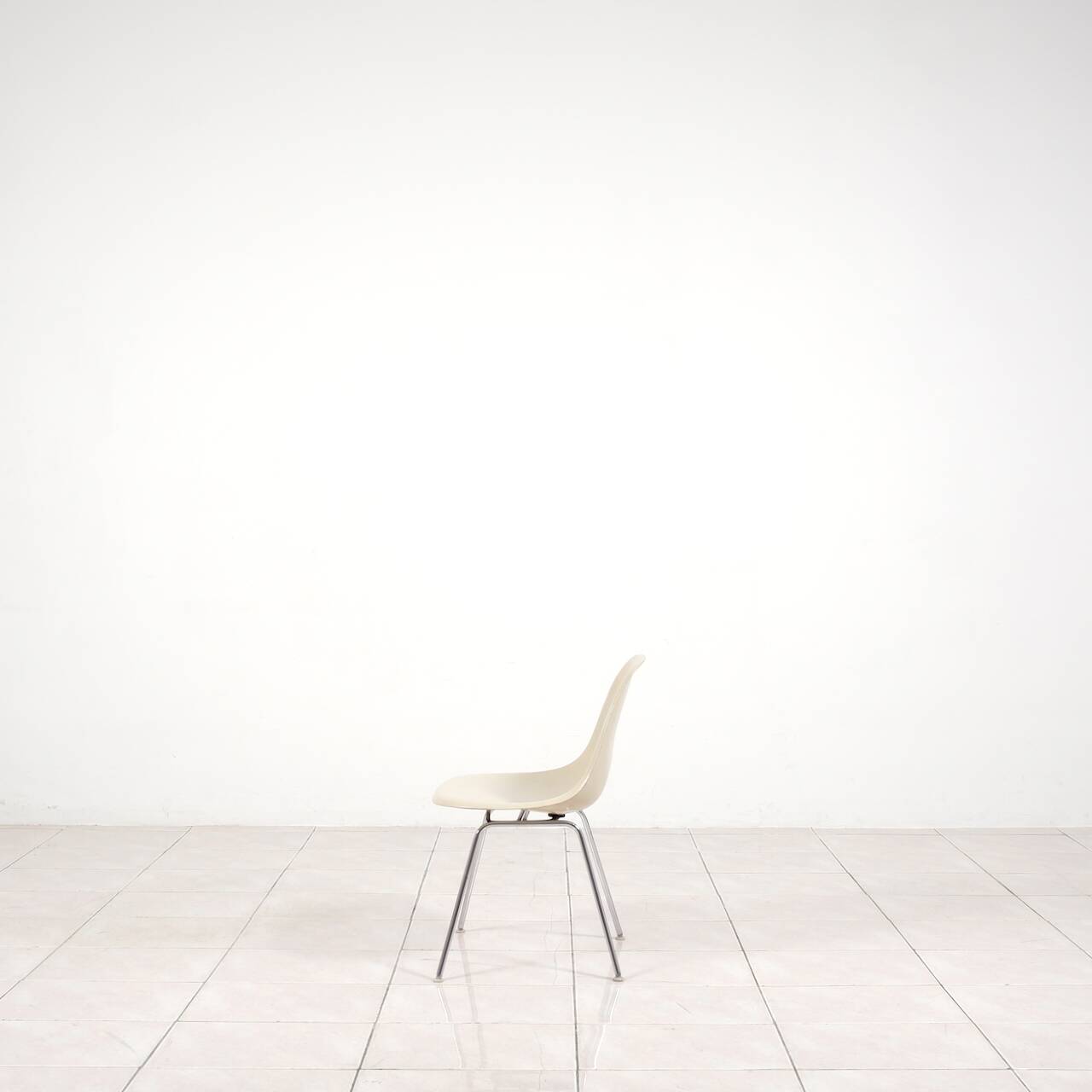 Ensemble de 4 chaises Eames en fibre de verre avec base en H pour Fehlbaum par Herman Miller