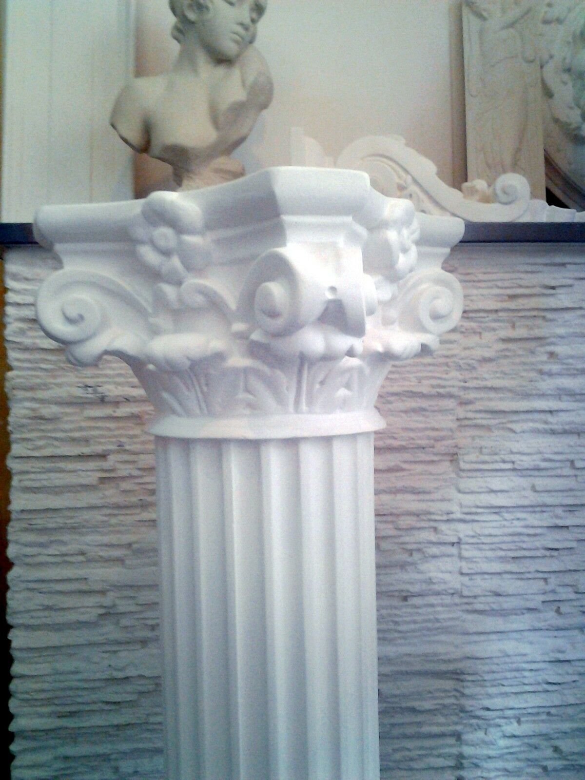 Corinthian column
