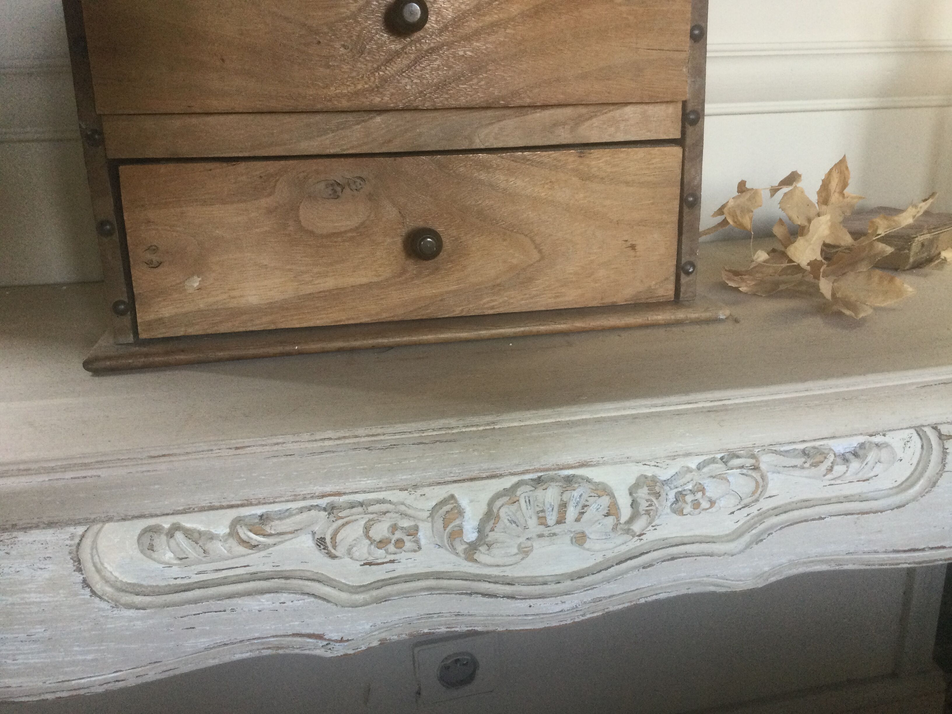 Old oak console