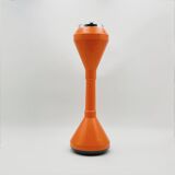 Cendrier vintage Space Age des années 1960 en plastique orange avec couvercle chromé