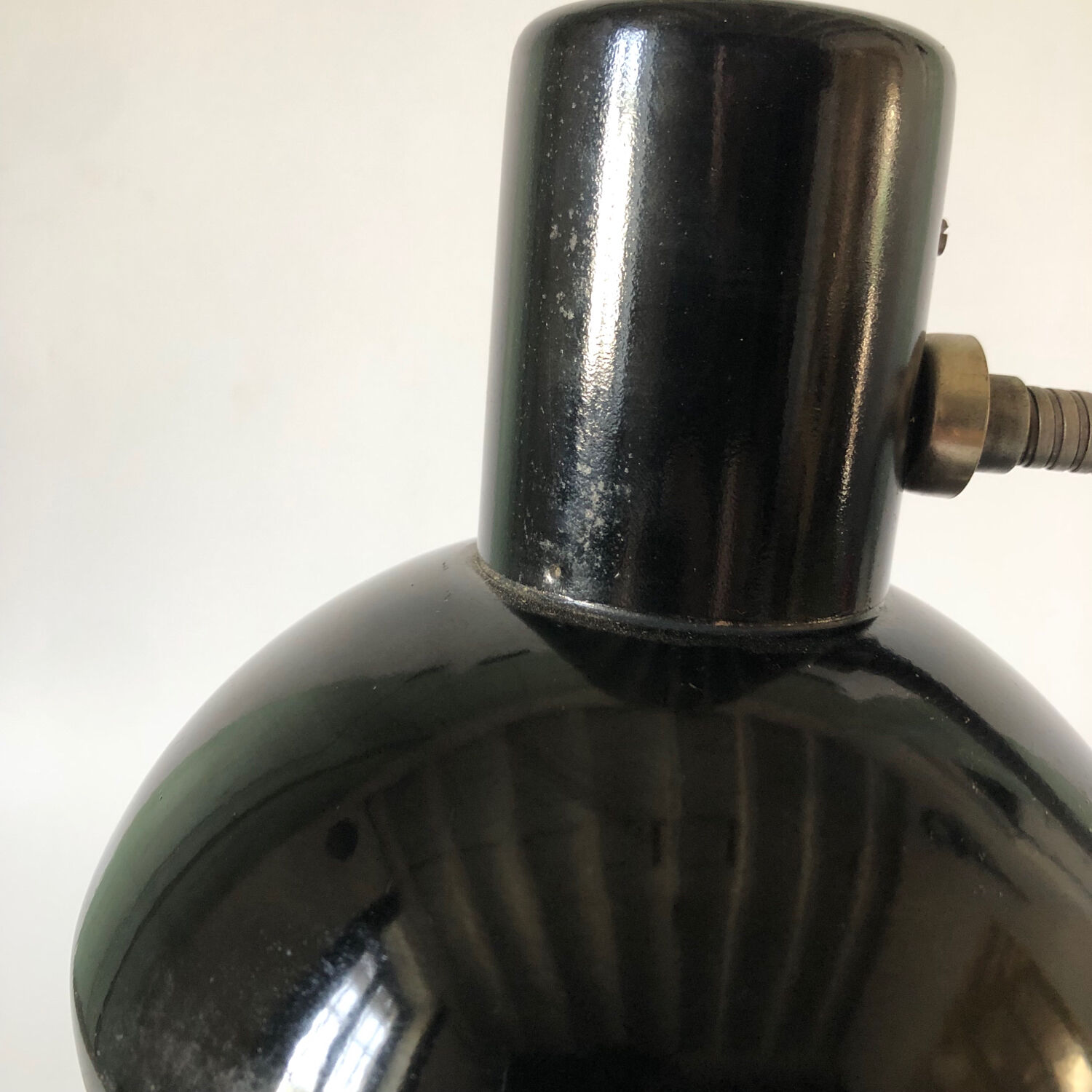 Black vintage articulated lamp