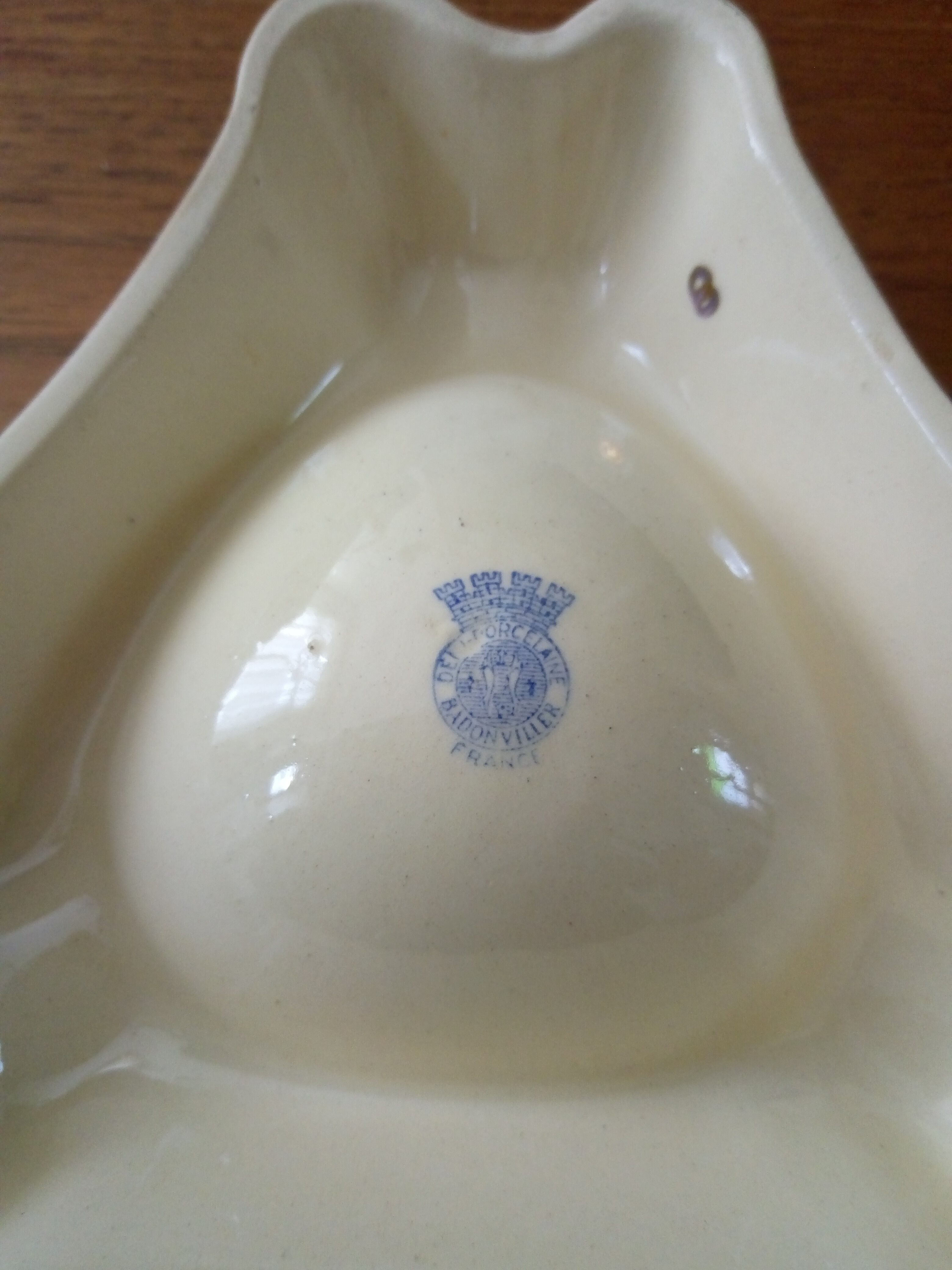 Porcelain Martini advertising ashtray