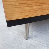 Commode par Stag, conçu par John et Sylvia Reid