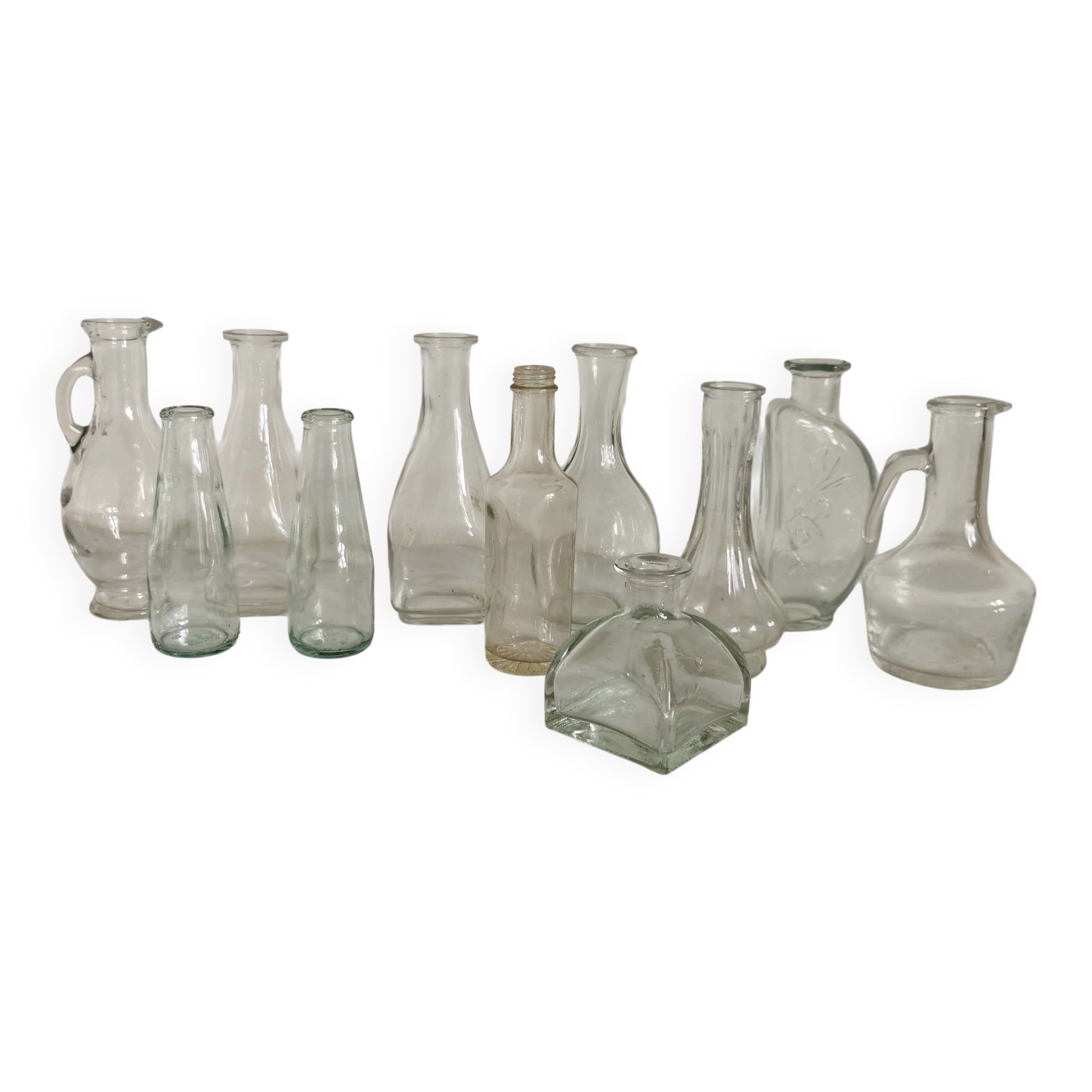 Lots de petits vases pour table de réception