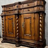 Alsatian sideboard with support height in solid stained wood from the 17th century