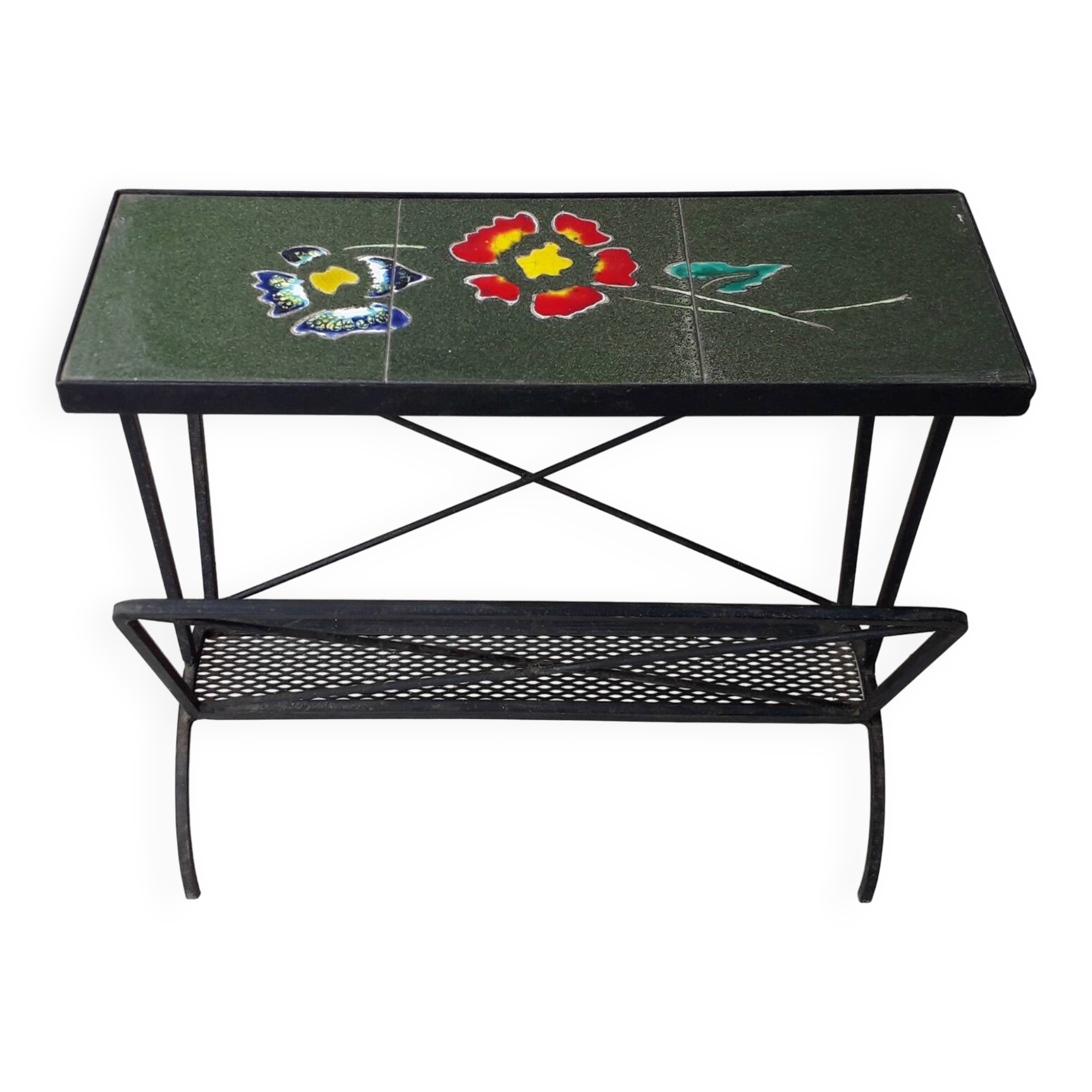 Iron side table with magazine rack