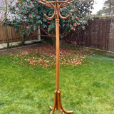 Parrot coat rack