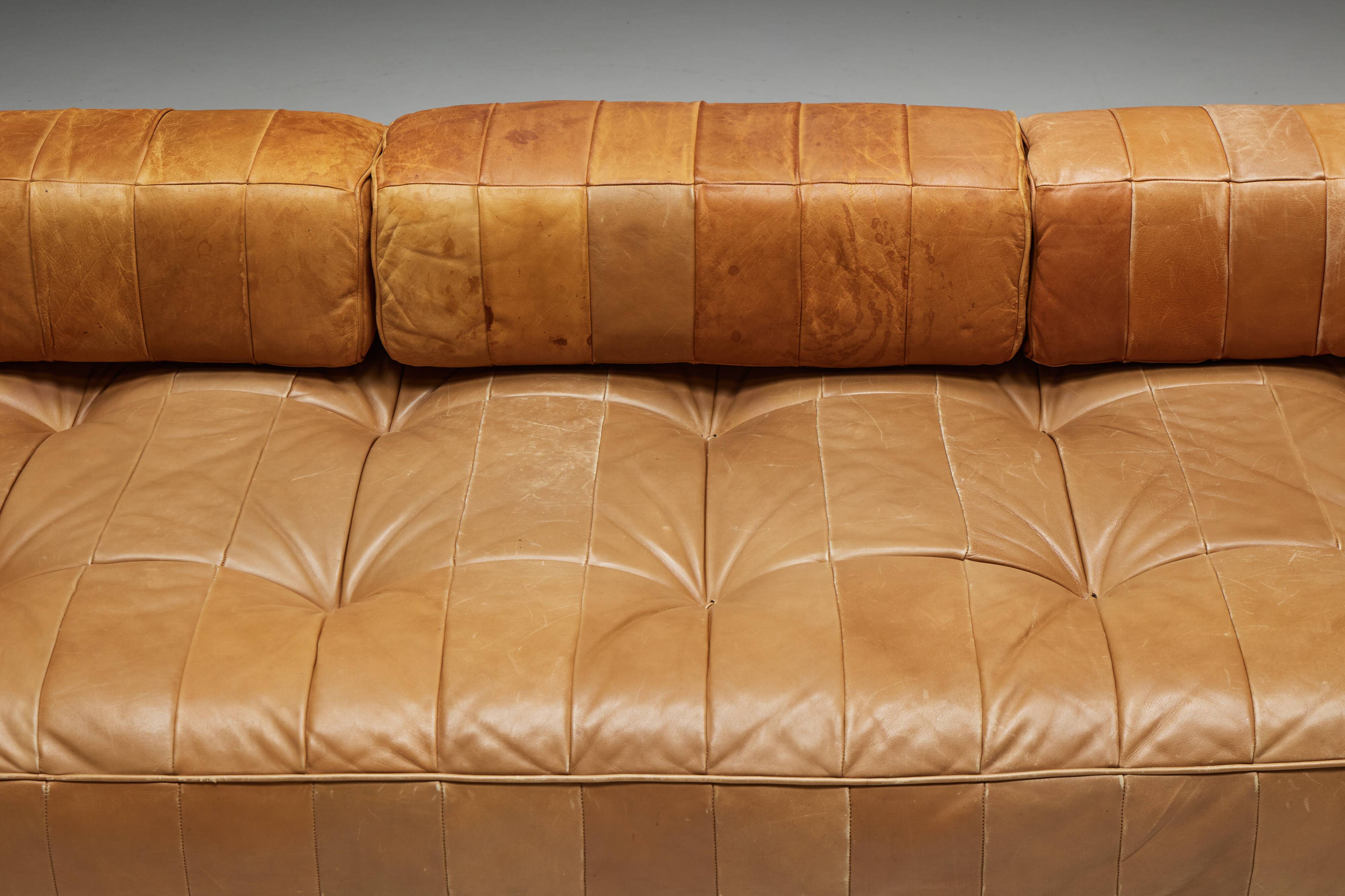 Daybed DS80 by De Sede in Cognac Leather, Switzerland, 1970s