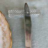 Knife holder chiseled glass