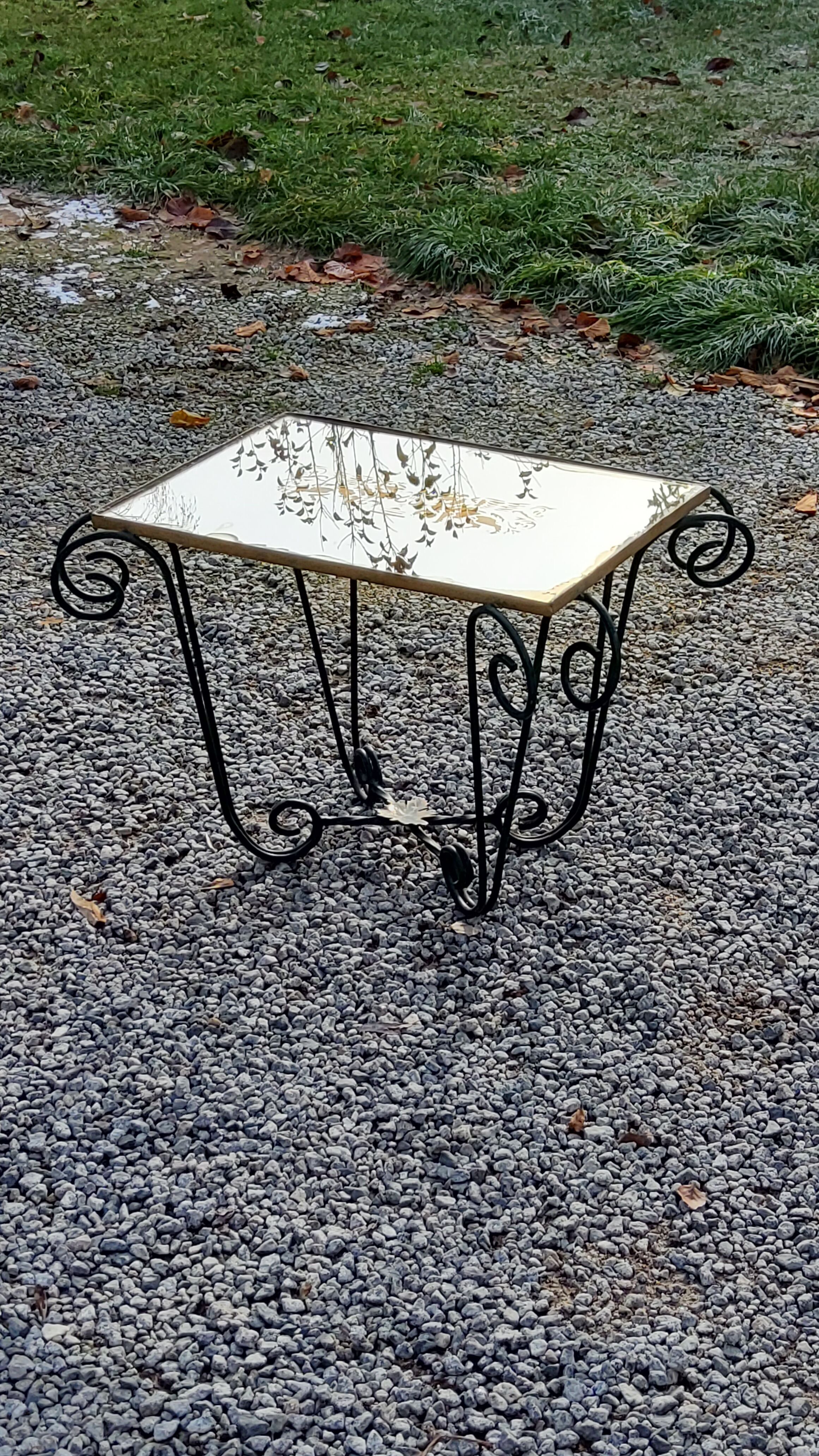 Coffee table end of sofa of the 50s mirror tray base wrought iron