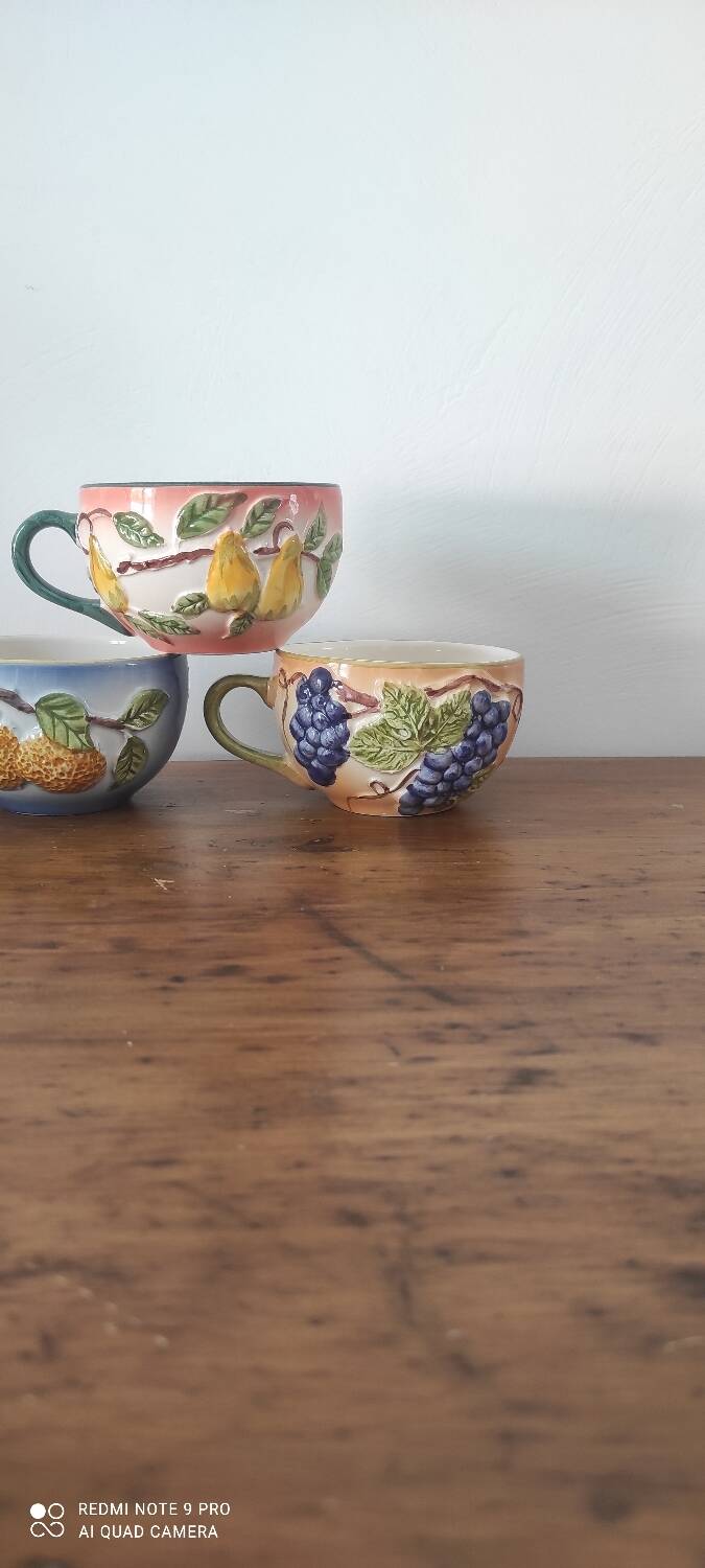 4 tasses en barbotine