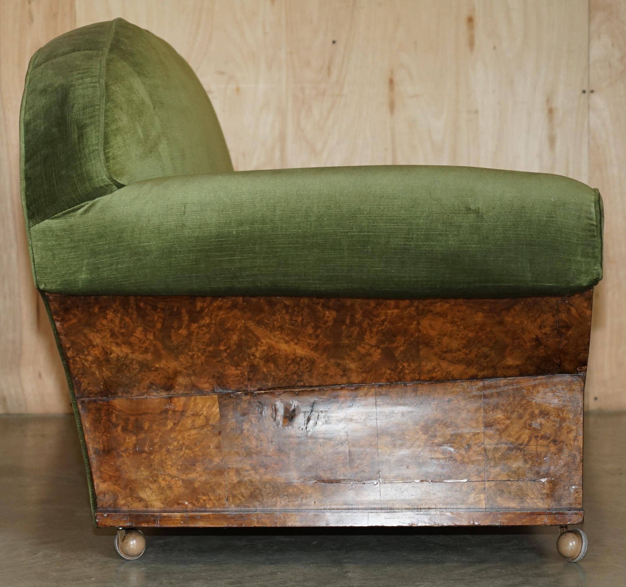 Art Deco Canapé Circa 1920 in Walnut, Cherry and Velvet