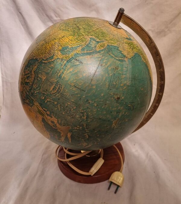 Globe terrestre lumineux 1970