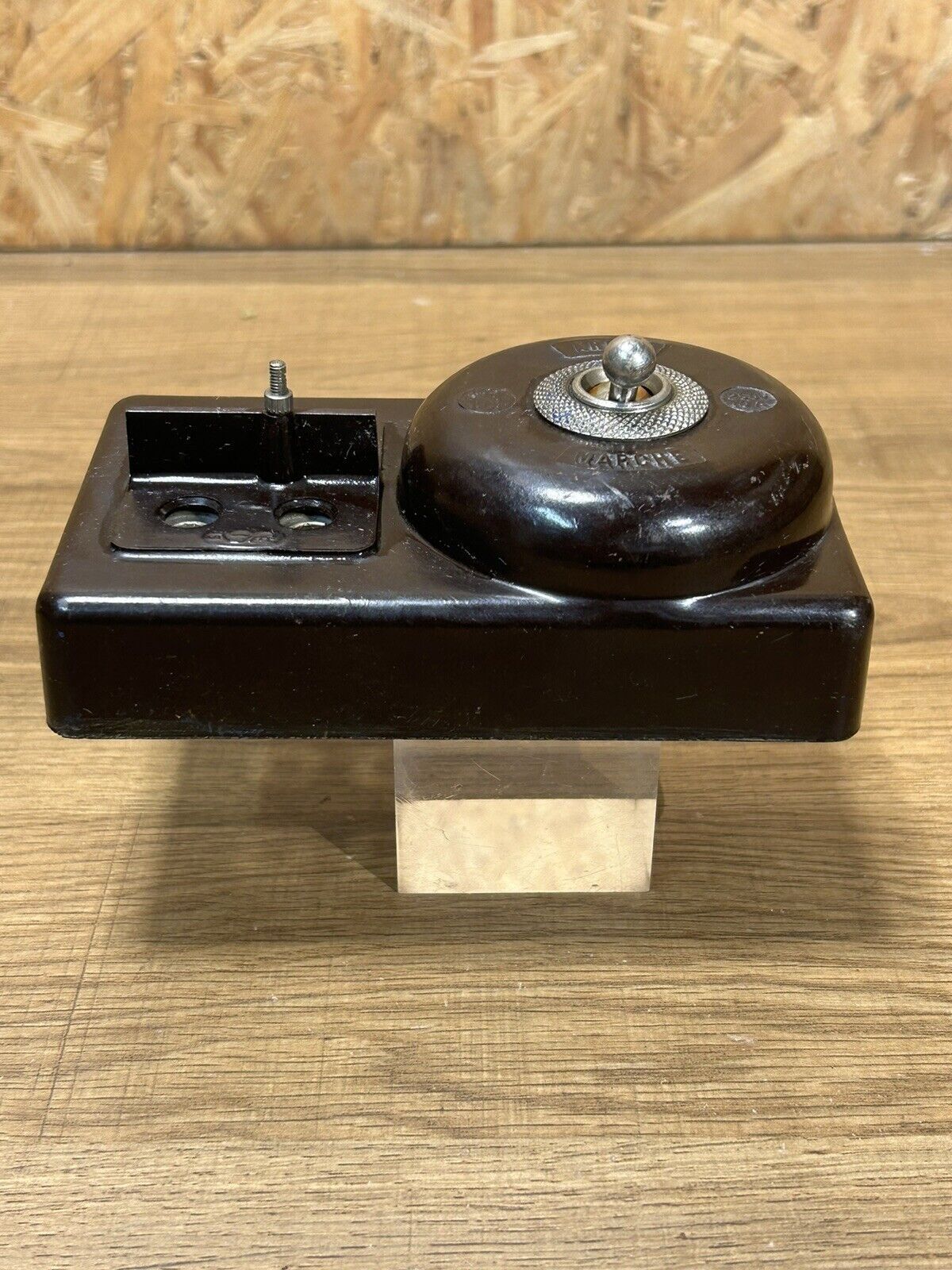 Bakelite switch, 50s, with fuse doors