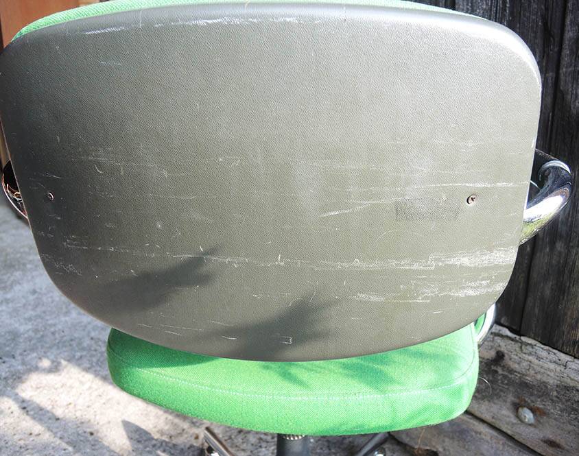 Old Green Swivel Office Chair