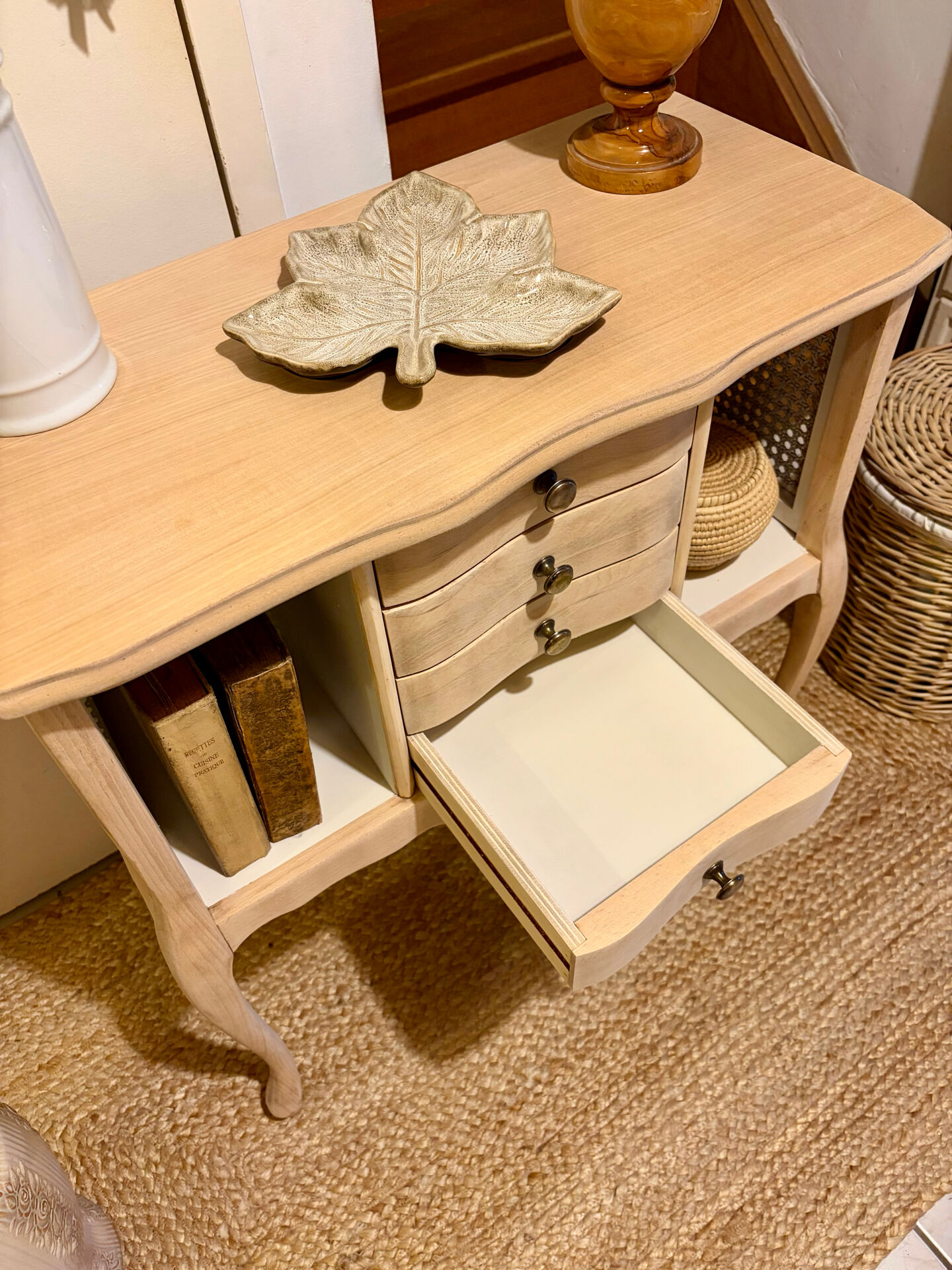 Small chest of drawers