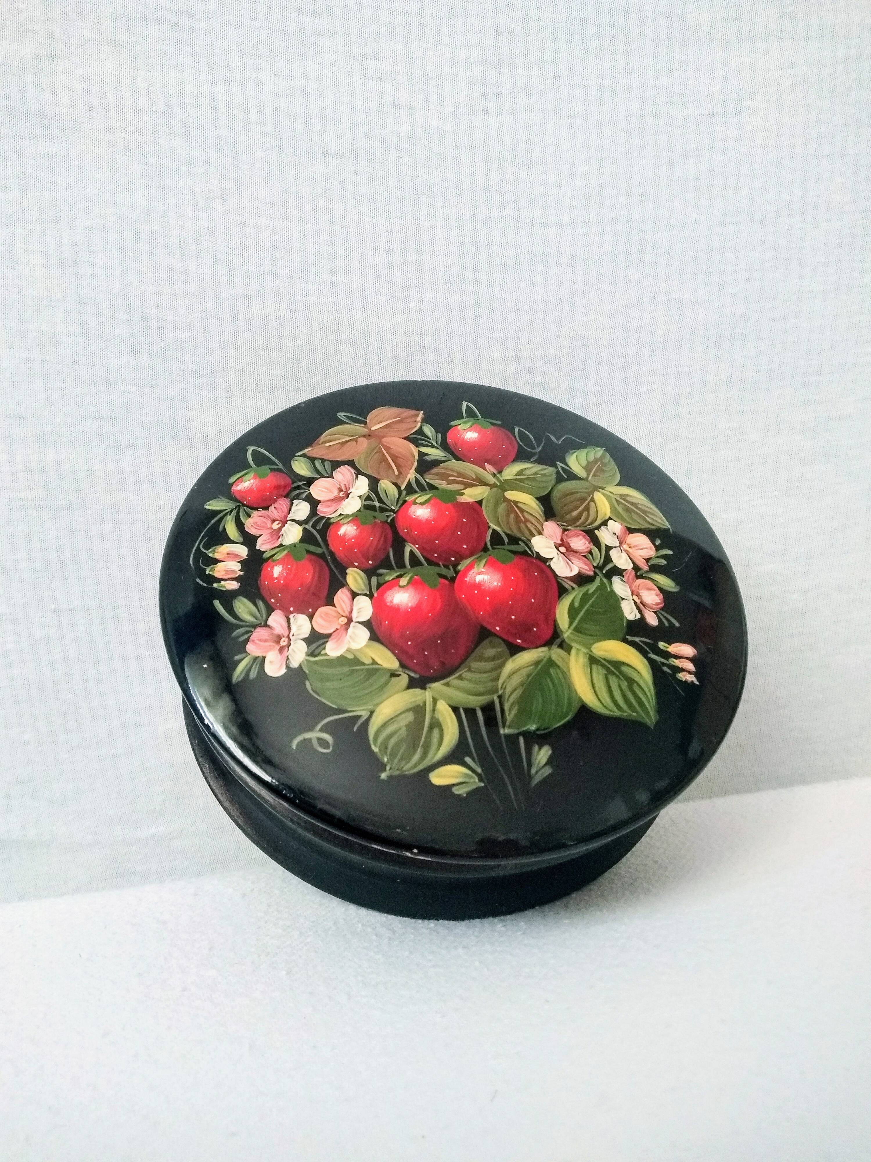 Former hand-painted Russian box