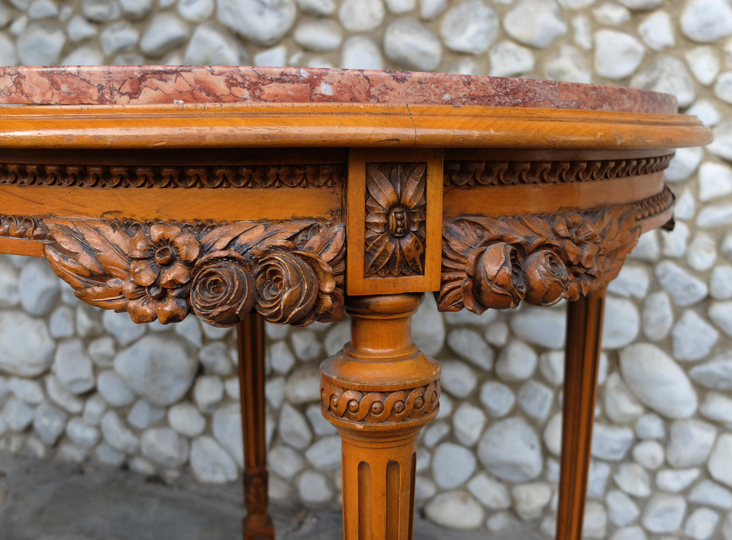 Antique round table plateau pink marble fully carved 1900s
