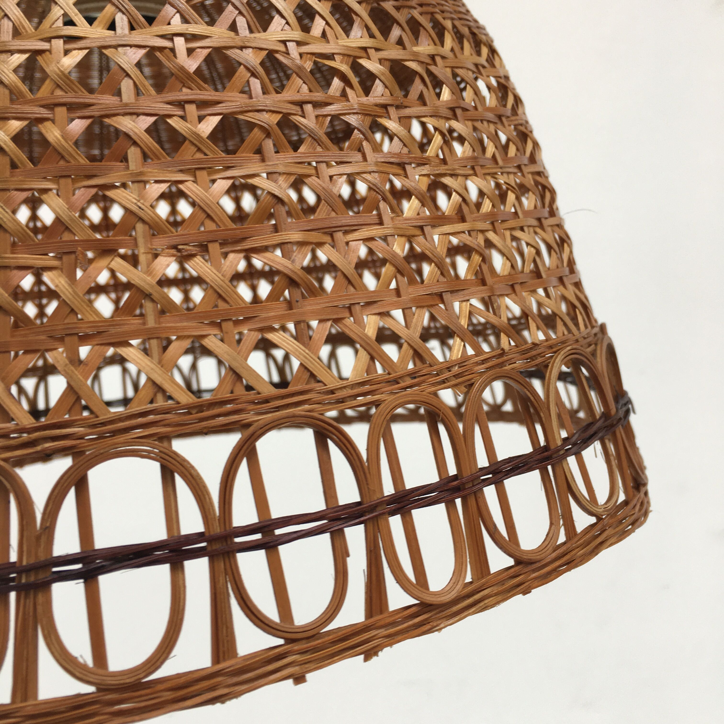 Braided rattan suspension